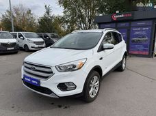 Продажа б/у Ford Kuga 2016 года в Днепре - купить на Автобазаре