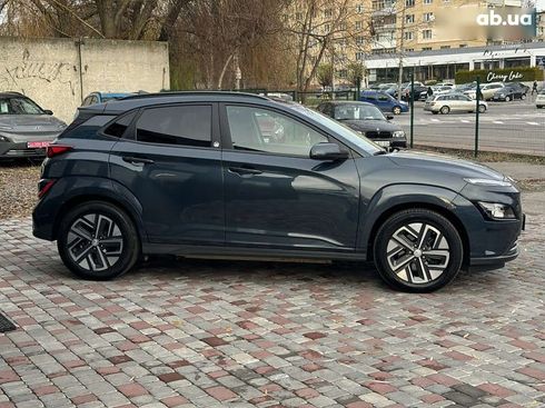Hyundai Kona Electric 2022 - фото 11