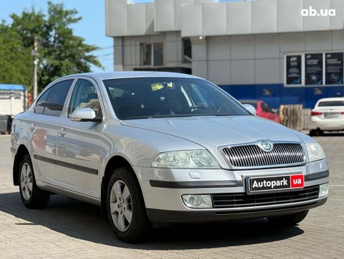 Skoda Octavia 2008 серый - фото 3