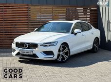 Продажа б/у Volvo S60 2020 года - купить на Автобазаре