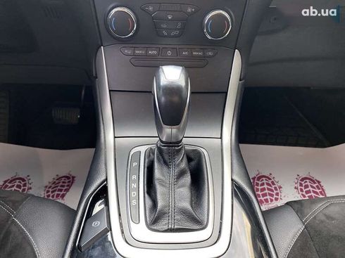 Ford Edge 2017 - фото 20