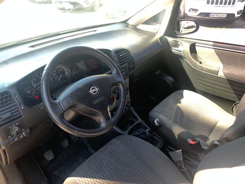 Opel Zafira 2003 серый - фото 25