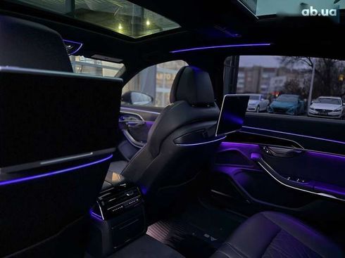 Audi A8 2019 - фото 14
