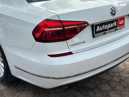 Volkswagen Passat 2016 белый - фото 12