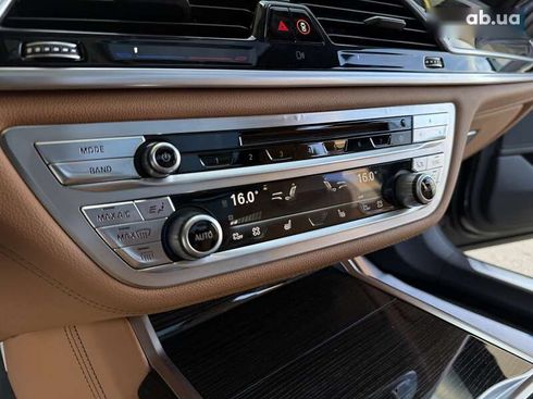 BMW 7 серия 2016 - фото 25