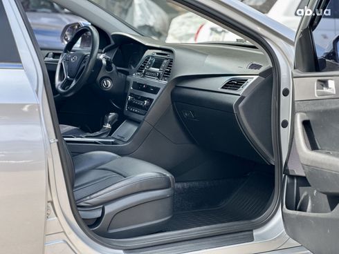 Hyundai Sonata 2015 серый - фото 17