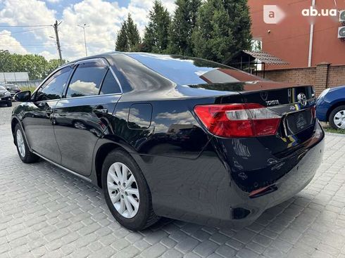 Toyota Camry 2012 - фото 7