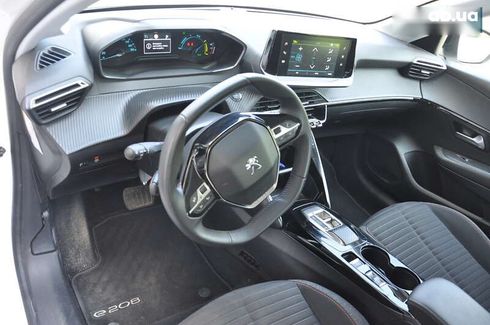 Peugeot e-208 2022 - фото 26