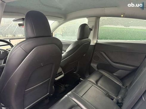 Tesla Model Y 2020 - фото 8