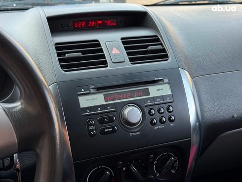 Suzuki SX4 2008 красный - фото 25