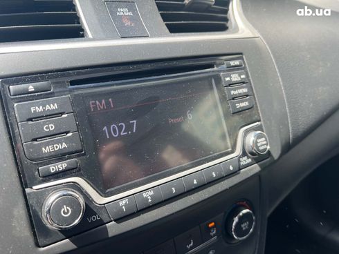 Nissan Sentra 2018 серый - фото 33