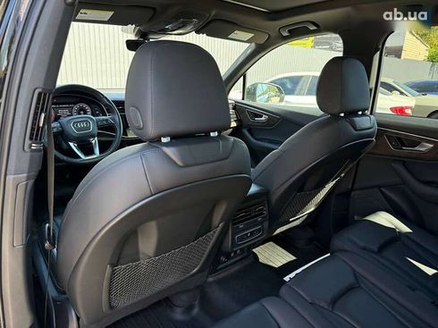 Audi Q7 2019 - фото 30