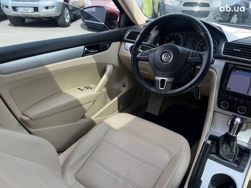 Volkswagen passat b7 2013 красный - фото 26