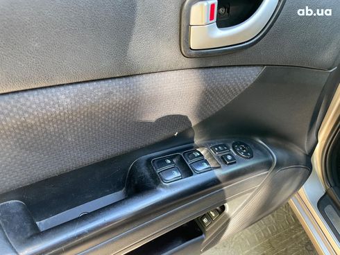 Hyundai Sonata 2007 бежевый - фото 20