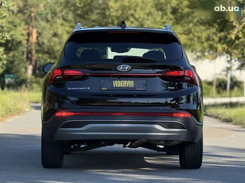 Hyundai Santa Fe 2021 - фото 17