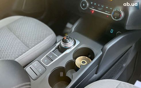 Ford Escape 2020 - фото 16