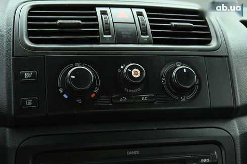 Skoda Fabia 2009 - фото 20