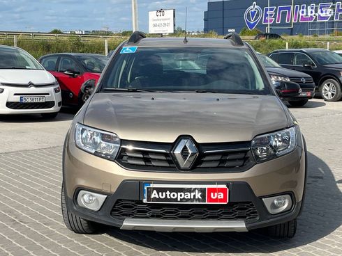 Renault Sandero 2019 бежевый - фото 2