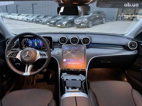 Mercedes-Benz C-Класс 2024 серый - фото 36