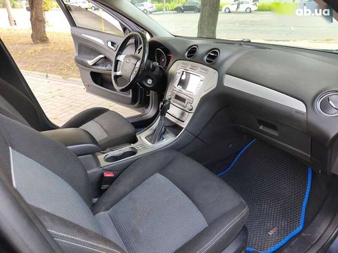 Ford Mondeo 2010 - фото 12