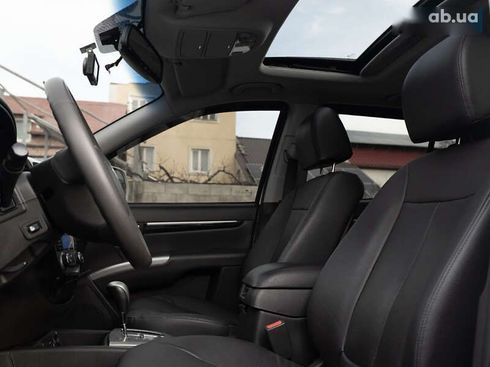 Hyundai Santa Fe 2012 - фото 18
