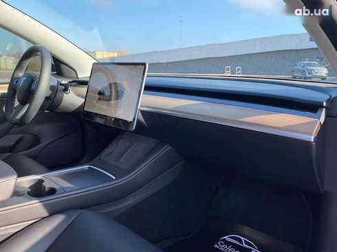 Tesla Model 3 2022 - фото 17