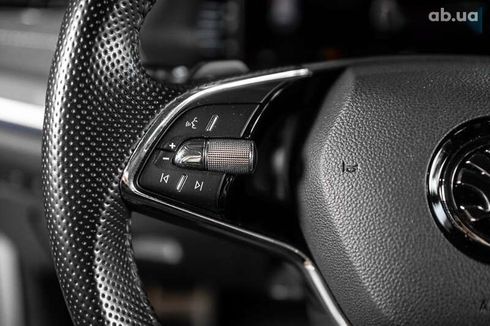 Skoda Octavia 2021 - фото 12