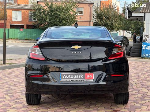 Chevrolet Volt 2017 черный - фото 17