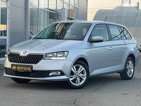 Skoda Fabia 2020 - фото 3