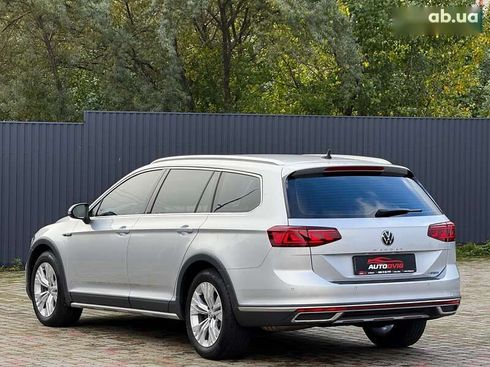 Volkswagen passat alltrack 2020 - фото 6