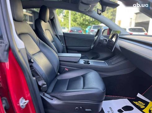 Tesla Model Y 2021 - фото 15