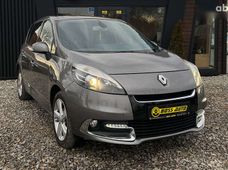 Продаж вживаних Renault Scenic 2012 року - купити на Автобазарі