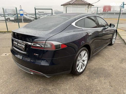 Tesla Model S 2013 - фото 7