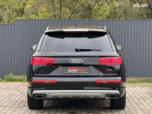 Audi Q7 2017 - фото 5