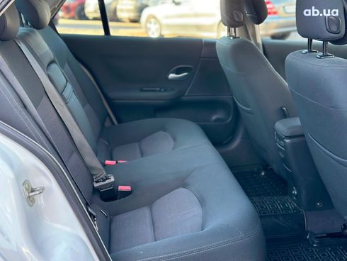 Renault Laguna 2007 белый - фото 31
