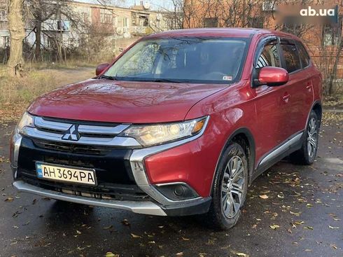 Mitsubishi Outlander 2017 - фото 8