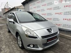 Продажа б/у Peugeot 5008 в Киеве - купить на Автобазаре