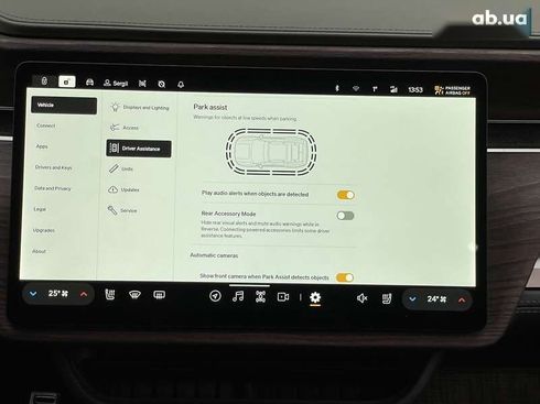 Rivian R1S 2023 - фото 30