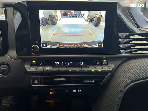 Toyota Camry 2024 - фото 29