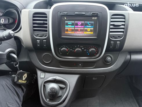 Renault Trafic 2019 белый - фото 24