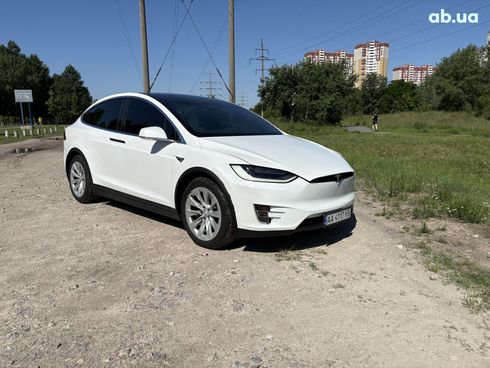 Tesla Model X 2017 белый - фото 19