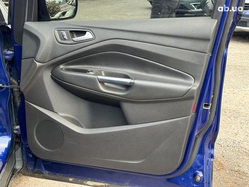 Ford Escape 2015 синий - фото 21