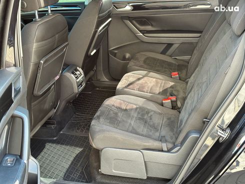 Volkswagen Touran 2017 черный - фото 14