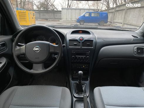 Nissan Almera 2007 серый - фото 19