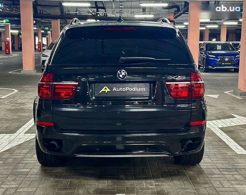 BMW X5 2011 - фото 11