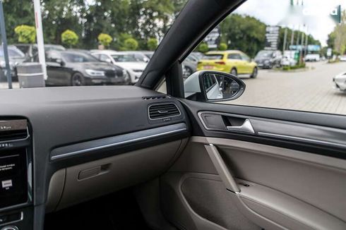 Volkswagen e-Golf 2018 - фото 11