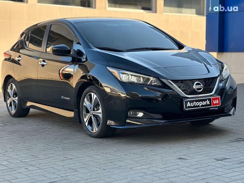Nissan Leaf 2018 черный - фото 9