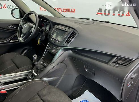 Opel Zafira 2018 - фото 9