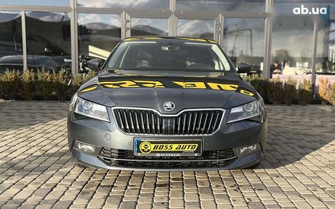 Skoda Superb 2016 - фото 2