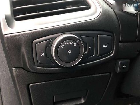 Ford Edge 2017 - фото 17